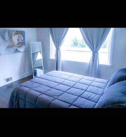 Lovely 1-Bedroom Rental Unit With Free Parking วอชิงตัน ภายนอก รูปภาพ